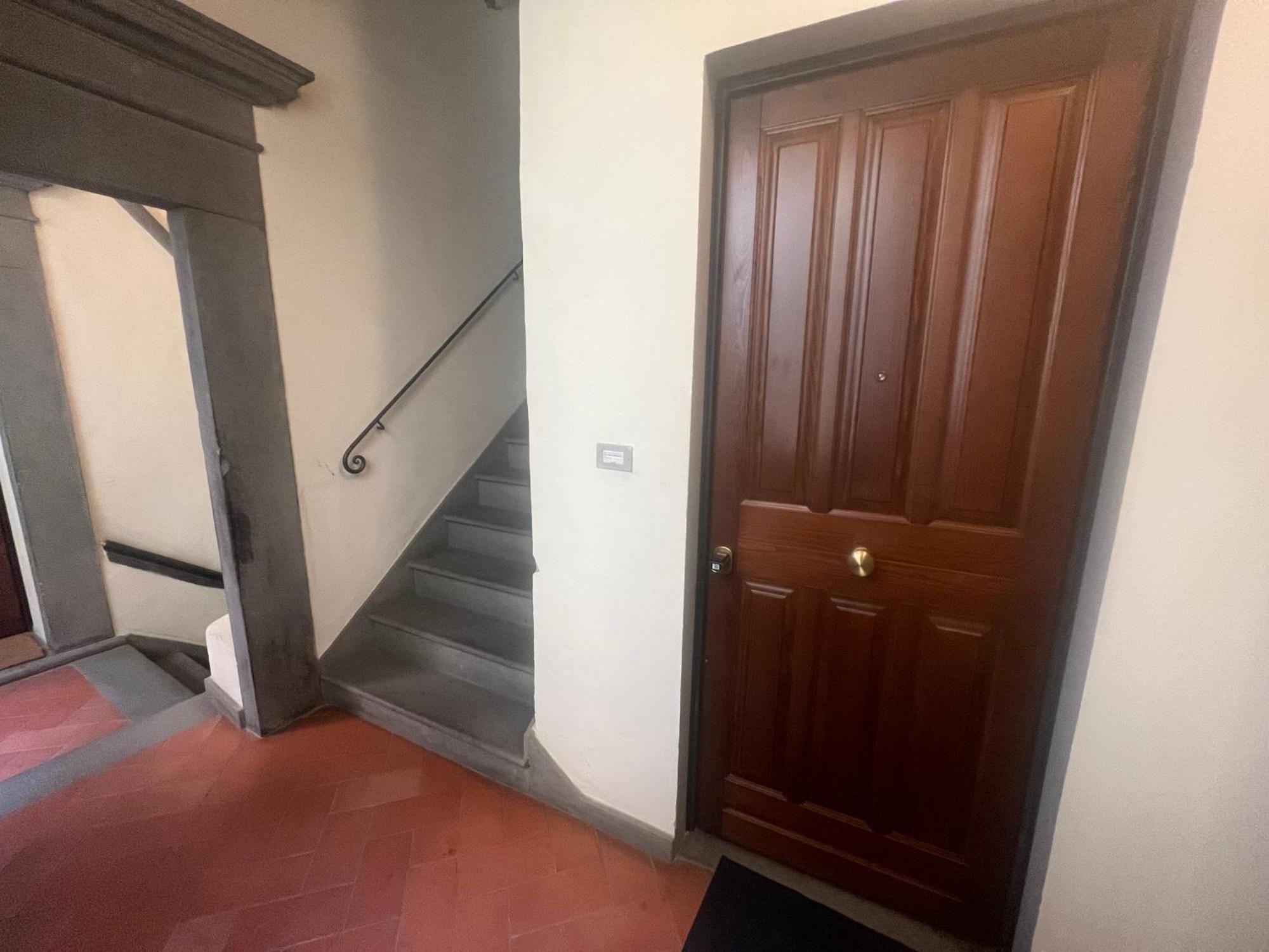 Al 106 Apartment Free Wi-Fi 5 Min Dalla Stazione Prato  Exterior foto